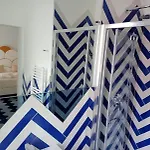 Dependace Minori Mare ****