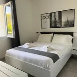 Aragon Cottage Apartments
