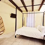 Casa Ocra