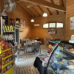 Comfortable Campsite-Chalet G10 Tuscany Near Sea