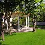 Summer Colors Rooms & Apartments