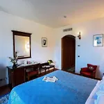 Hotel Graal
