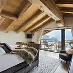 Ampezzo Home
