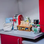 Red Mansarda