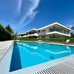 Garda Blue Luxury Apartment
