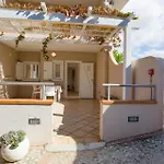 Amazing Apartment In Ricadi With Wifi