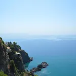 Belvilla By Oyo Villa In Marina Di Mandatoriccio
