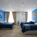 Giuly Suites & Rooms