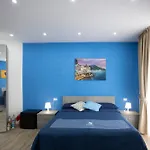 Giuly Suites & Rooms