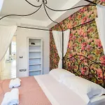 4 Bedroom Awesome Apartment In Cervia