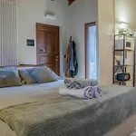 Vista Arco D'Augusto With Garage