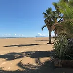 Riccione Sul Mare Con Spiaggia Compresa Bifamiliare