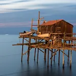 La Mansarda Riflessi Rooms & Apartments