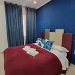 New Era Rooms