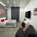 Napolitan Pop House
