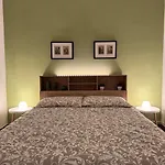 Domus Claudia - Appartamento Elegante Vicino Fco