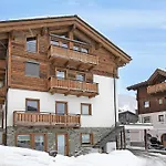 Wood House Livigno Ski In - Ski Out Mt 10 - Happy Rentals