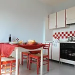 Appartement In Centola Mit Grill, Pool Und Garten