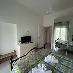 G&D House