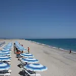 Club Esse Aquilia Beach Village