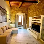 Casa Leo