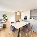 Blue Life 1B Tirabora Short Rent