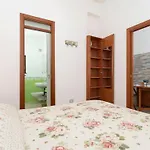 Apartment Sorrento Shore By Interhome