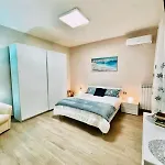 Armonica B&B Eleganza, Relax E Una Terrazza Esclusiva Nel Cuore Di Castellammare