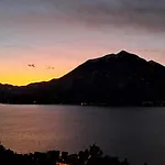 Blue Panorama Del Lago Perledo