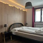 La Suite