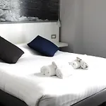 Beverello Rooms