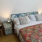 Little Art House