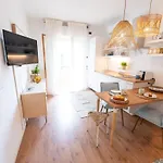 Summer - Vista Porto A 2 Passi Dal Mare Con Free Wi-Fi
