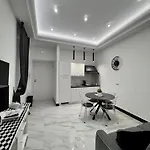 Ferdinando'S Home