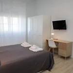 Deruchi Apartments