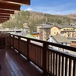 Apartment In Front Of The Slopes