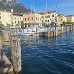 La Perla Al Lago