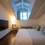 Casa Cambria