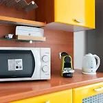 Modern & Luxe - Spacious Apartment In Ostia