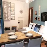 Lake Alley Apartment