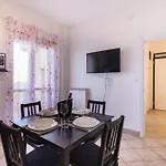 Elena'S Summer House - 76A