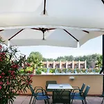 Apartment Cosmopolitan Golf - Tir280 By Interhome