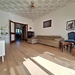 Cinzia'S House