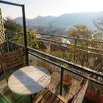Lake And City View Apartment - Downtown Como