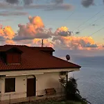 Casa Luisa & Milu , Coastal Retreats In Furore!