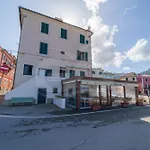 Casa Vittoria Sul Lungomare - Goelba