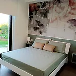 Mamasosa'S Villas - Large Apartment
