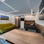 Gin Luxury Apartments City Centre