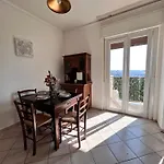 Suite Sea View And Private Parking