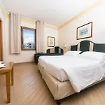 Hotel Tourist